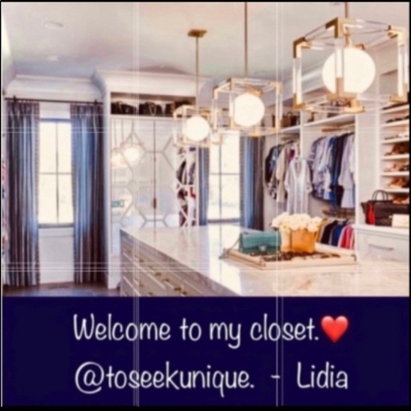 ⭐️So sporty shorts in excellent condition - Picture 8 of 13